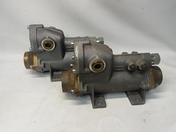 Oliekoelers voor Keerkoppelingen   1 1/5" en 1 1/4"  Nieuw beschikbaar voor biedingen