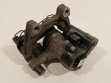 Remklauw links achter Volkswagen Tiguan beschikbaar voor biedingen