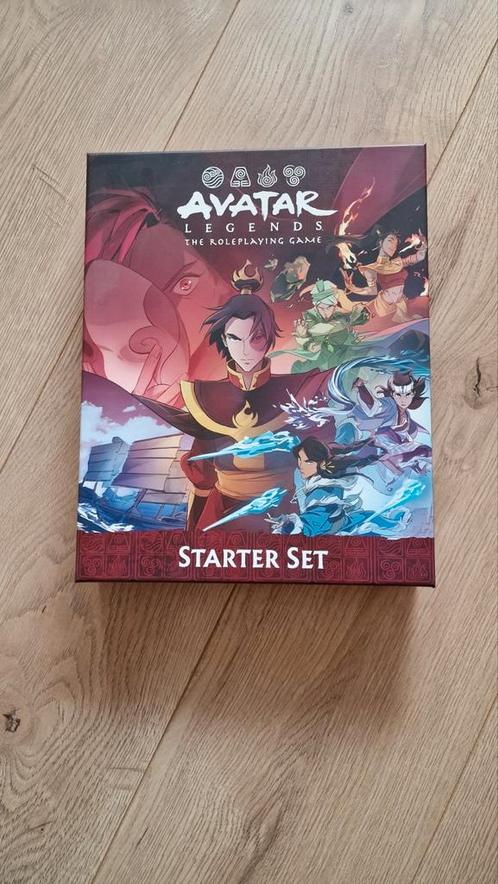Avatar Legends the Roleplaying Game, Hobby en Vrije tijd, Gezelschapsspellen | Bordspellen, Zo goed als nieuw, Ophalen of Verzenden