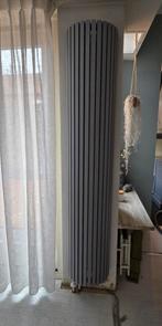 Vasco half ronde designradiator., Ophalen, Gebruikt, Radiator, Minder dan 60 cm