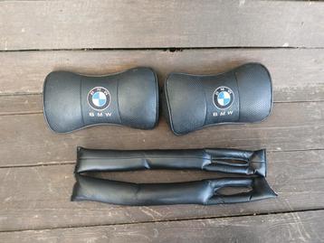 Bmw nekkussens en gordel beschermers beschikbaar voor biedingen