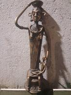 Bronzen beeld van een vrouw met kind, Antiek en Kunst, Ophalen