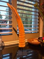 Houten Sculptuur op Standaard, Ophalen, Zo goed als nieuw