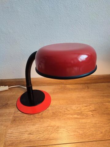Vintage Space Age Italiaanse bureaulamp lamp rood zwart 1970 beschikbaar voor biedingen
