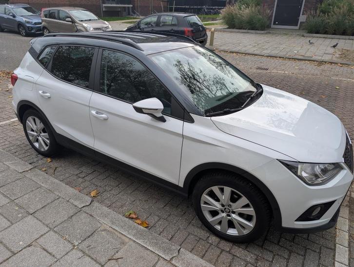Seat Arona 1.0 TSI 115pk 2018 Wit, Auto's, Seat, Particulier, Arona, ABS, Achteruitrijcamera, Adaptieve lichten, Adaptive Cruise Control