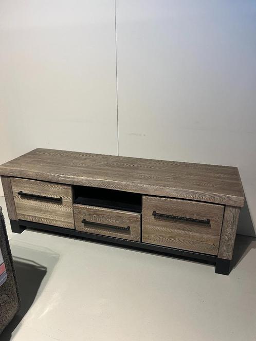 Tvmeubel Rough, Huis en Inrichting, Complete inboedels, Ophalen