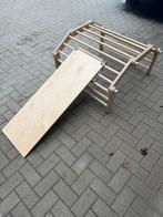 Ette tete speeltoestel houten klimrek zo goed als nieuw, Ophalen of Verzenden, Zo goed als nieuw, Glijbaan