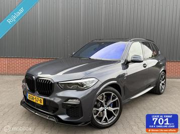 BMW X5 xDrive45e M Sport 530 Pk Pano Sky lounge HUD Luchtver beschikbaar voor biedingen