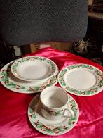 4x Kerstservies - Bord, Kop en Schotel, Ophalen, Gebruikt, Bord(en), Overige stijlen