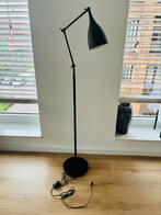 Mooie industriele vloerlamp, Huis en Inrichting, Lampen | Vloerlampen, Ophalen, 100 tot 150 cm, Zo goed als nieuw, Metaal