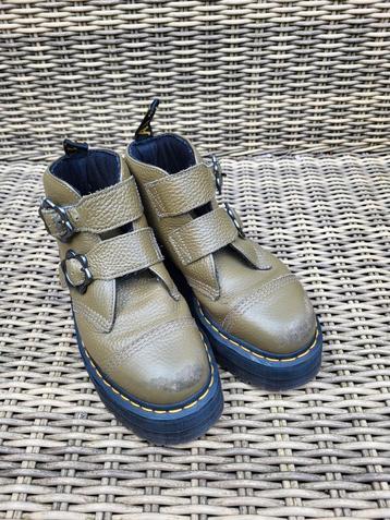Dr. Martens "Devon Flower" maat 38 beschikbaar voor biedingen