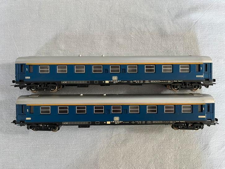 2x Jouef DB 1e klas rijtuigen, Hobby en Vrije tijd, Modeltreinen | H0, Zo goed als nieuw, Wagon, Gelijkstroom, Jouef, Ophalen of Verzenden
