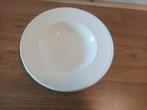 Witte diepe borden - set van 2, Huis en Inrichting, Keuken | Servies, Ophalen of Verzenden, Zo goed als nieuw, Bord(en), Effen