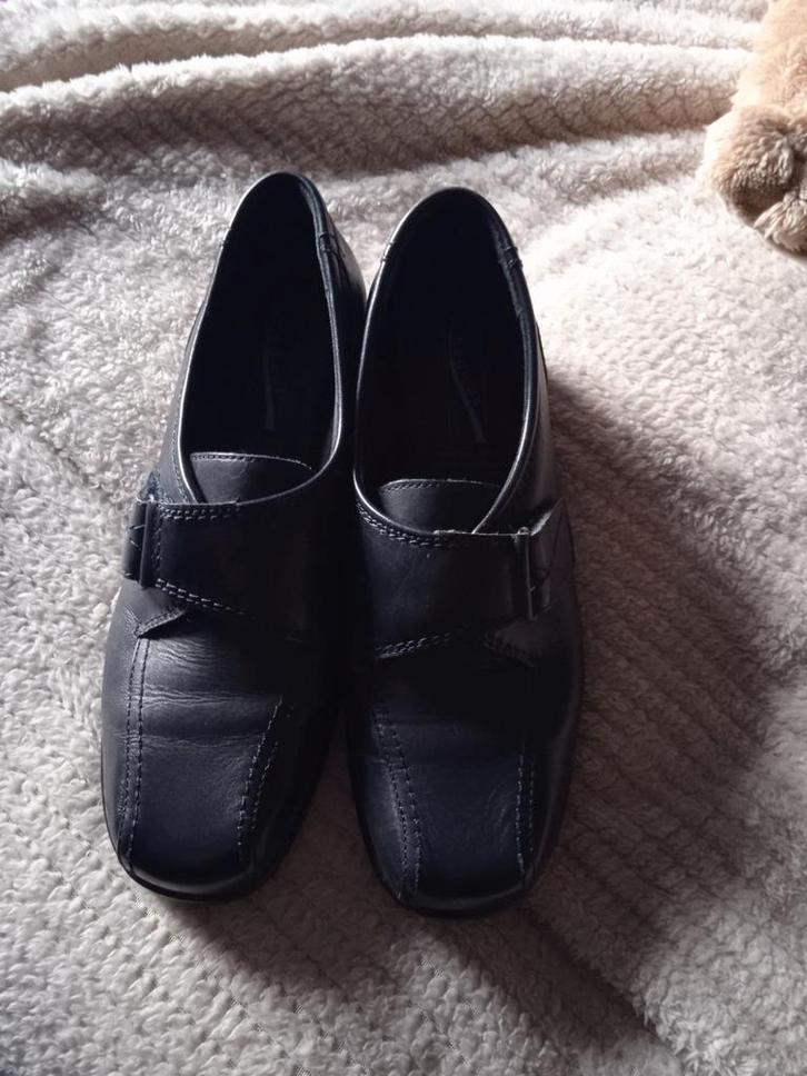 Echt lederen Medicus instappers mt 41, Kleding | Dames, Schoenen, Nieuw, Instappers, Zwart, Ophalen of Verzenden