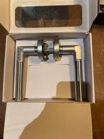 Assa Abloy 8812 8RE1 Binnendeurkruk, Doe-het-zelf en Verbouw, Hang- en Sluitwerk, Ophalen of Verzenden, Nieuw, Rvs, Klink of Kruk