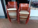 zaalstoelen-stapelstoelen en tafels, Ophalen, Gebruikt, Bruin, Hout
