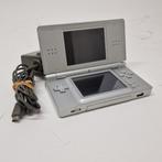 Nintendo DS Lite Zilver | Nette staat, Nintendo, Zo goed als nieuw, Support@nintendo.com, 11-1 Hokotate-cho, Kamitoba, Minami-ku
Kyoto 601-8501
Japan