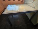 Uitschuifbare eettafel, metaal en melkglas. 120x90 tot 240., Huis en Inrichting, Tafels | Eettafels, Ophalen, Gebruikt, 200 cm of meer