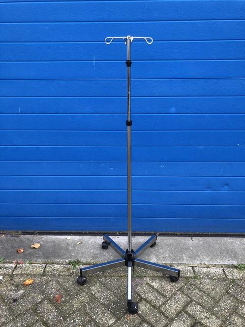 Verrijdbare infuusstandaard lichte uitvoering met snellift, Diversen, Braces