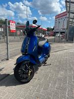 vespa sprint e4 80cc 2021, Fietsen en Brommers, Scooters | Vespa, Ophalen of Verzenden, Zo goed als nieuw, Overige modellen
