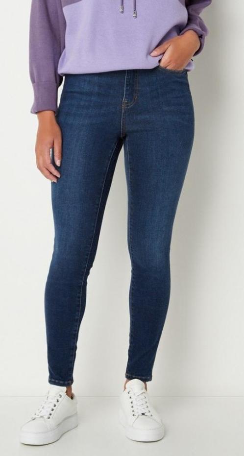 Hugo bossmaat 28 indigo blauw merk jeans broek high waist, Kleding | Dames, Spijkerbroeken en Jeans, Gedragen, W28 - W29 (confectie 36)