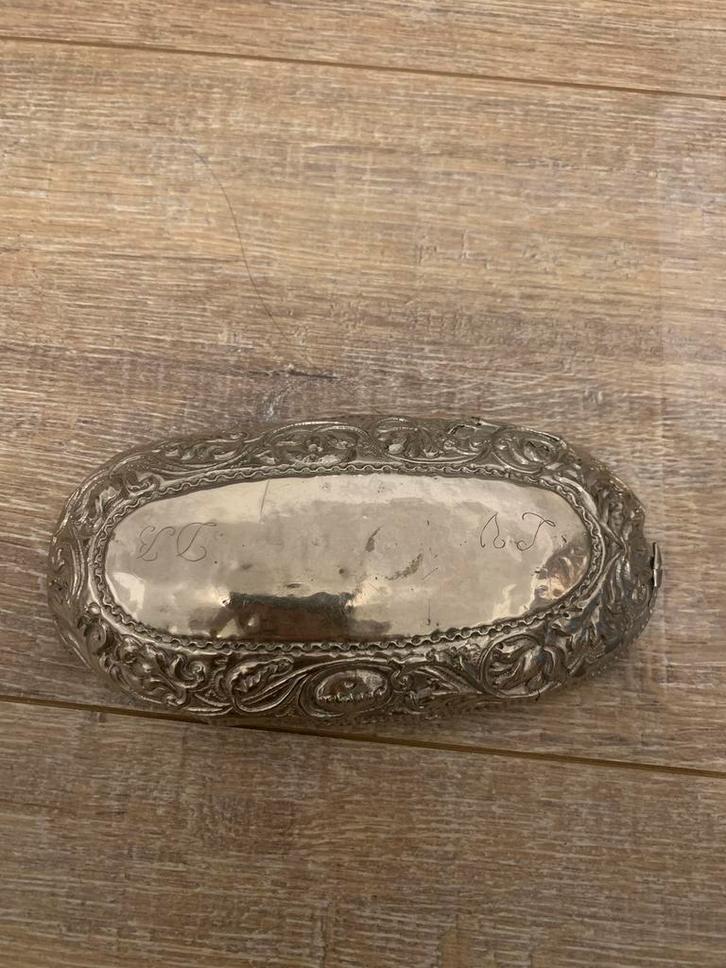 Zilveren Borstelhoed, 18e Eeuws, Antiek en Kunst, Antiek | Goud en Zilver, Ophalen of Verzenden