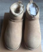 Dames UGG nieuw !!!, UGG, Beige, Lage of Enkellaarzen, Nieuw