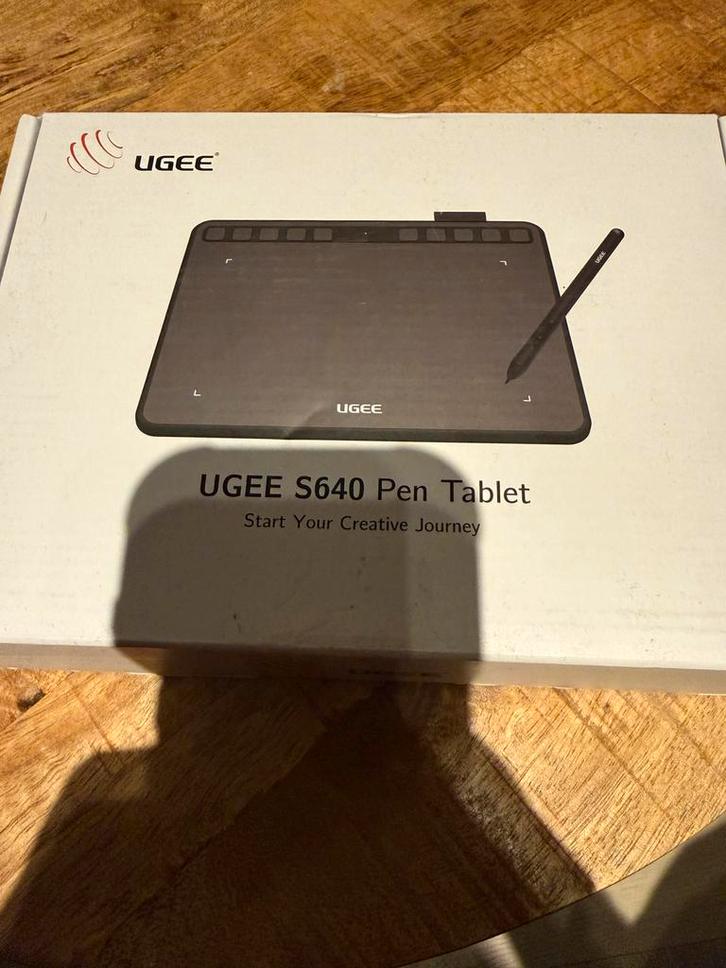 Ugee S640 Pen Tablet - Tekentablet, Computers en Software, Tekentablets, Zo goed als nieuw, Bedraad, Ophalen of Verzenden