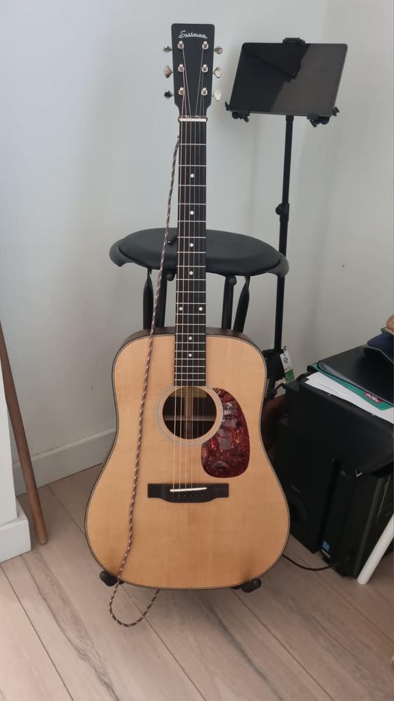 Eastman E3De semi akoestische gitaar, Muziek en Instrumenten, Snaarinstrumenten | Gitaren | Akoestisch, Zo goed als nieuw, Western- of Steelstringgitaar