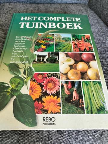 Boek "Het complete tuinboek" beschikbaar voor biedingen