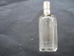 Antiek Kristallen Parfumflesje zilveren hals en dop, Antiek en Kunst, Antiek | Goud en Zilver, Verzenden, Zilver
