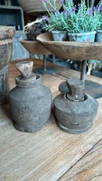 Nepalese kruik met dop, Ophalen