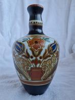 Plateel Vaas Arnhem Persian Zwart Bloem 22cm, Ophalen of Verzenden