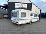 ADRIA Adora 472 LU ’05 (Mover, Enkele Bedden), Caravans en Kamperen, Caravans, Rondzit, Bedrijf, Kelvinstraat 23
7701BZ  Dedemsvaart, NL