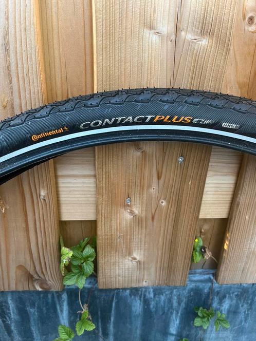 Continental contact plus buitenband 47-622, Fietsen en Brommers, Fietsonderdelen, Zo goed als nieuw, Algemeen, Band, Ophalen of Verzenden