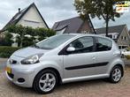 Toyota Aygo 1.0-12V Comfort Navigator NL-AUTO-NAP., Auto's, Voorwielaandrijving, Euro 5, Stof, Gebruikt
