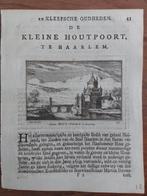 57 / Kleine Houtpoort te Haarlem Gravure 18e eeuw Rademaker, Ophalen of Verzenden