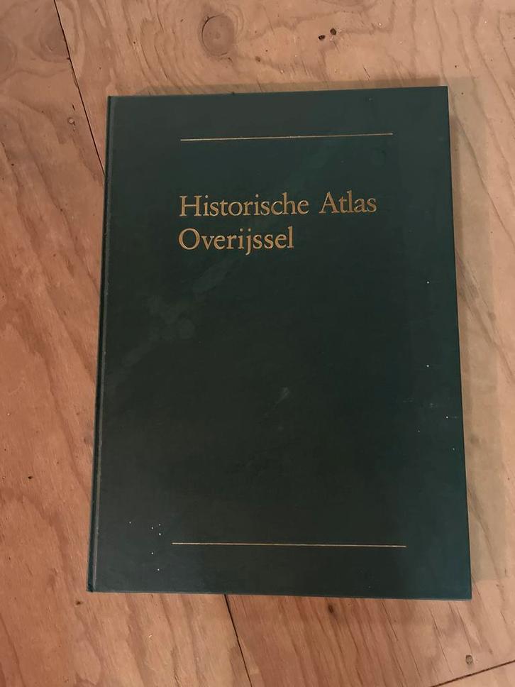 Historische Atlas Overijssel - Zo goed als nieuw!, Boeken, Atlassen en Landkaarten, Zo goed als nieuw, Overige atlassen, Nederland