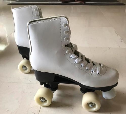 Gratis bescherming bij splinter nieuwe rolschaatsen maat 38, Kinderen en Baby's, Speelgoed | Buiten | Rolschaatsen, Nieuw, Ophalen