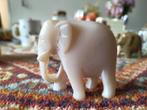 Ivoren Olifant Beeldje Handgesneden, Antiek en Kunst, Ophalen