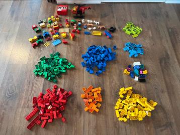 Partij Duplo met duplo opbergboxen beschikbaar voor biedingen