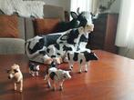 Plastic moeder koe met kalfje en losse koetjes, Ophalen, Zo goed als nieuw, Boerderijdier, Beeldje of Figuurtje