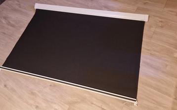 Zwart rolgordijn.Geschikt voor Velux dakraam GHL UK 35 beschikbaar voor biedingen