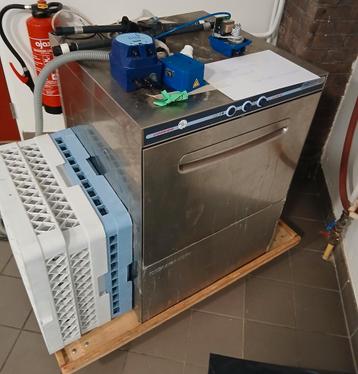 Comenda professionele horeca vaatwasser 400 V +toebehoren  beschikbaar voor biedingen