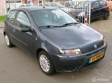 Fiat Punto 1.2 ELX NOBODY met LEDEREN INTERIEUR APK 04-2026 beschikbaar voor biedingen