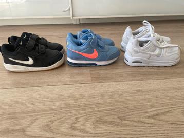 Kinderschoenen maat 25 beschikbaar voor biedingen