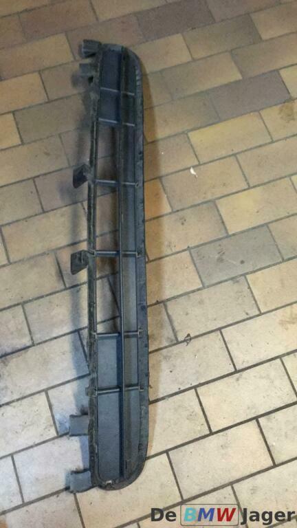 Bumpergrille BMW 3-serie Compact E46 51118252788, Auto-onderdelen, Carrosserie en Plaatwerk, BMW, Gebruikt, Ophalen of Verzenden