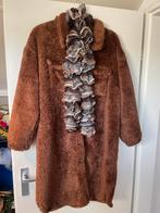 Nieuwe bruine fluffy jas/vest, Kleding | Dames, Grote Maten, Bruin, Verzenden, Trui of Vest, Onbekend