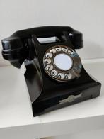 Vintage Retro Zwarte Bakelieten Telefoon met draaischijf, Met draaischijf, Gebruikt, Ophalen of Verzenden