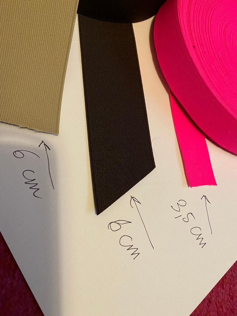 3 rollen elastiek, Hobby en Vrije tijd, Naaien en Fournituren, Ophalen of Verzenden, Nieuw, Lint, Band of Elastiek